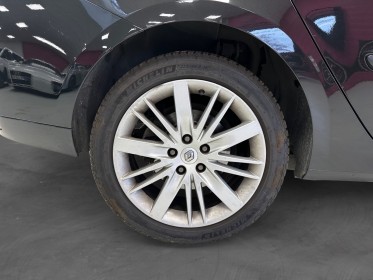 Renault laguna iii 2.0 dci 180 gt garantie 12 mois occasion simplicicar amiens  simplicicar simplicibike france