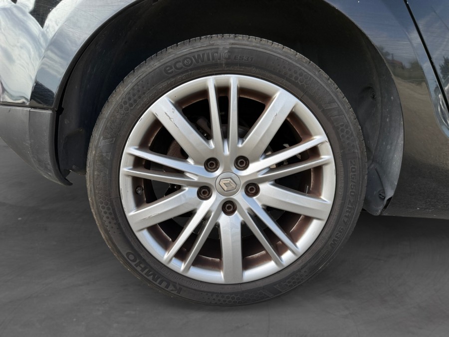 RENAULT d'occasion MEGANE TCE 130 EDC de 2015 Vauvert (30)﻿