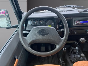 Land rover 90 defender highlander td5 occasion simplicicar reims simplicicar simplicibike france