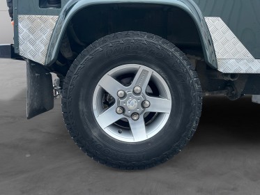 Land rover 90 defender highlander td5 occasion simplicicar reims simplicicar simplicibike france