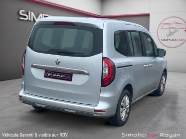Renault kangoo blue dci 95 zen 5 places garantie 12 mois occasion simplicicar royan simplicicar simplicibike france
