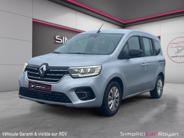 Renault kangoo blue dci 95 zen 5 places garantie 12 mois occasion simplicicar royan simplicicar simplicibike france