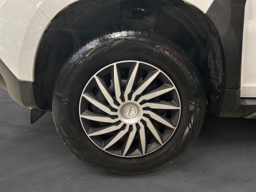 Dacia duster essentiel eco-g 100ch 4x2 garantie 12 mois occasion montpellier (34) simplicicar simplicibike france