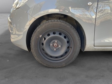 Ford ka 1.2 69ch ss titanium garantie 12 mois occasion montpellier (34) simplicicar simplicibike france