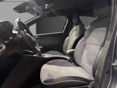 Renault clio v 90ch techno camera 360 carplay garantie 12 mois occasion montpellier (34) simplicicar simplicibike france