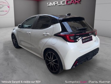 Toyota yaris hybride my22 116h gr sport occasion paris 15ème (75) simplicicar simplicibike france