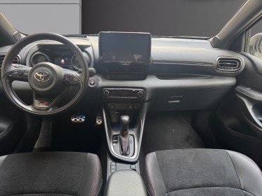 Toyota yaris hybride my22 116h gr sport occasion paris 15ème (75) simplicicar simplicibike france