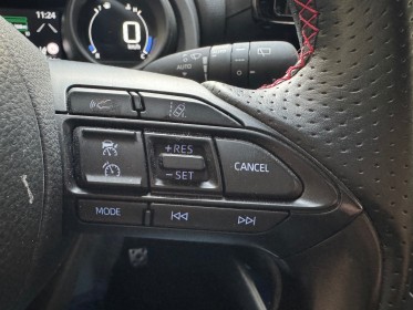 Toyota yaris hybride my22 116h gr sport occasion paris 15ème (75) simplicicar simplicibike france