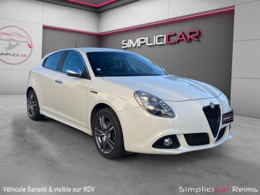 Alfa romeo giulietta 2.0 jtdm 150 ch ss distinctive - garantie 12 mois occasion simplicicar reims simplicicar simplicibike...