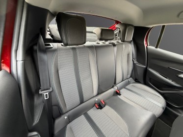 Peugeot 208 puretech 100 ss allure - garantie 12mois - courroie neuve remplacer chez peugeot - carplay - cockpit 3d occasion...