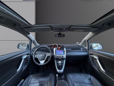 Toyota verso 126 d-4d 7pl skyview edition - garantie 12mois - carplay - camera de recul - entretien a jour - toit panoramique...
