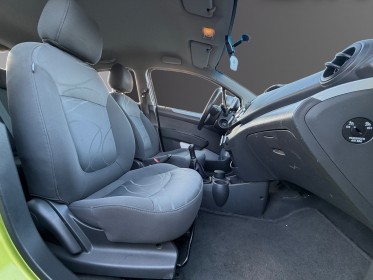 Chevrolet spark 1.2 16v - 81ch - garantie 12mois - climatisation - prise usb - dossier d'entretiens - moteur a chaine...