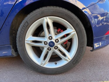 Ford focus 1.5 ecoboost 150 ss st line a moteur neuf  7000km occasion cannes (06) simplicicar simplicibike france