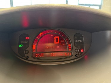 Renault modus 1.5 dci 80 initiale suivi renault - 2e main - etat irreprochable - distri et entetien a jour occasion...