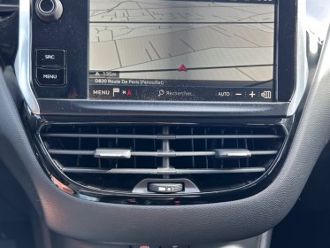 Peugeot 208 business hdi 100ch active business entretien concession tva récupérable 1ere main apple carplay android auto...