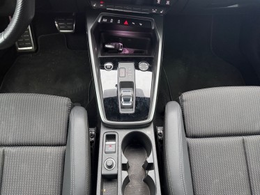 Audi a3 sportback 40 tfsie 204 s tronic 6 s line / toit ouvrant / caméra de recul / garantie 12 mois occasion paris 17ème...