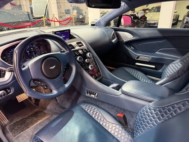Aston martin  vanquish 5.9 v12 coupÉ sièges chauffants/ventilés - bang et olufsen - freins carbone céramique - caméra...