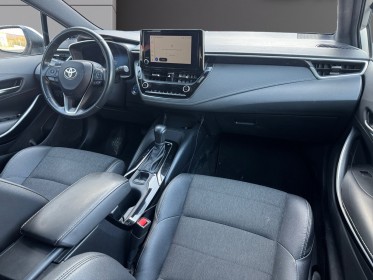 Toyota corolla hybride my22 122h design régulateur de vitesse garantie 12 mois occasion simplicicar mery-sur-oise...