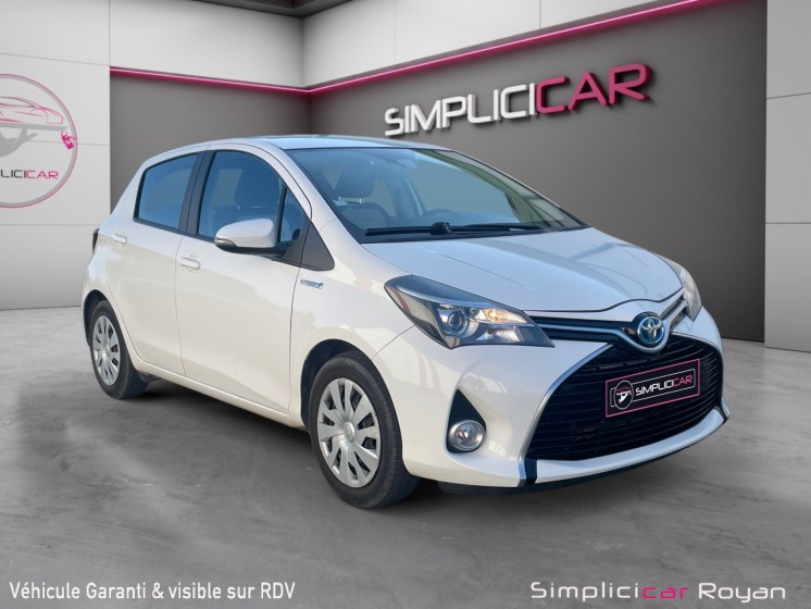 Toyota yaris hybride 100h dynamic / entretien à jour / garantie 12 mois occasion simplicicar royan simplicicar simplicibike...