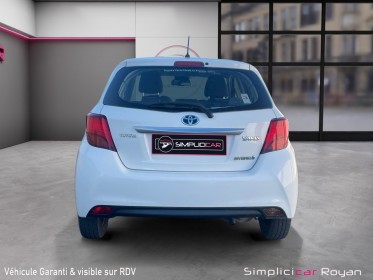 Toyota yaris hybride 100h dynamic / entretien à jour / garantie 12 mois occasion simplicicar royan simplicicar simplicibike...