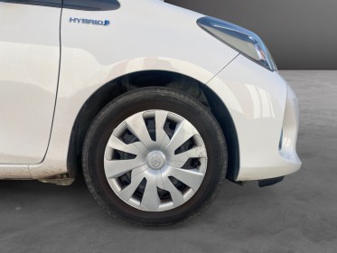 Toyota yaris hybride 100h dynamic / entretien à jour / garantie 12 mois occasion simplicicar royan simplicicar simplicibike...