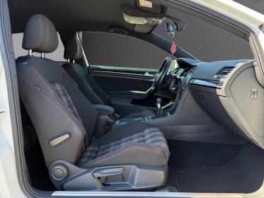 Volkswagen golf 7 gti 2.0 tsi 220ch radar av ar - véhicule 100% d'origine - moniteur de performances occasion simplicicar...