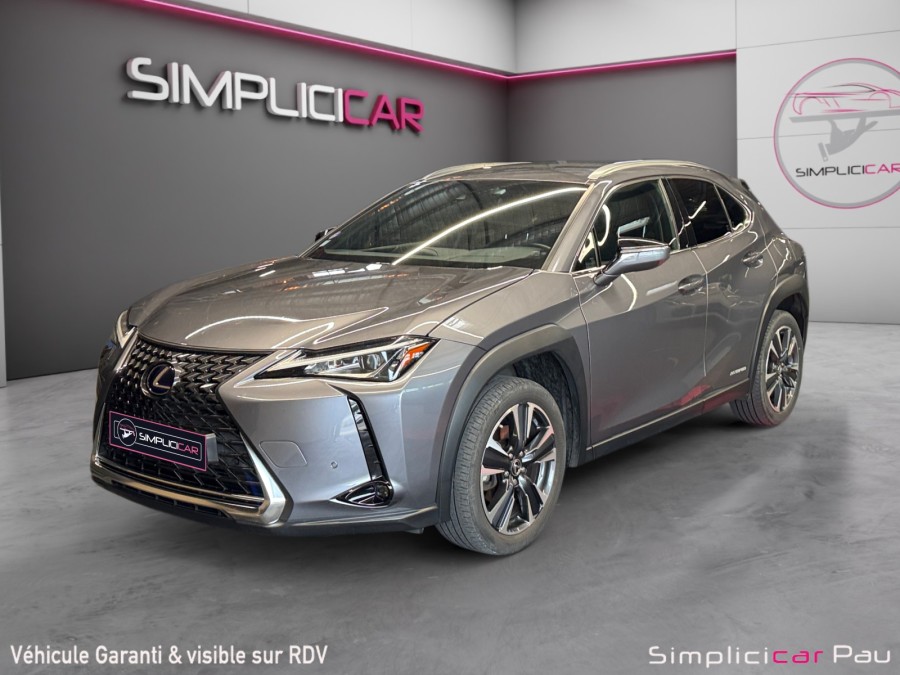 LEXUS d'occasion UX250H 2.0 250H 184 de 2021 Pau (64)﻿