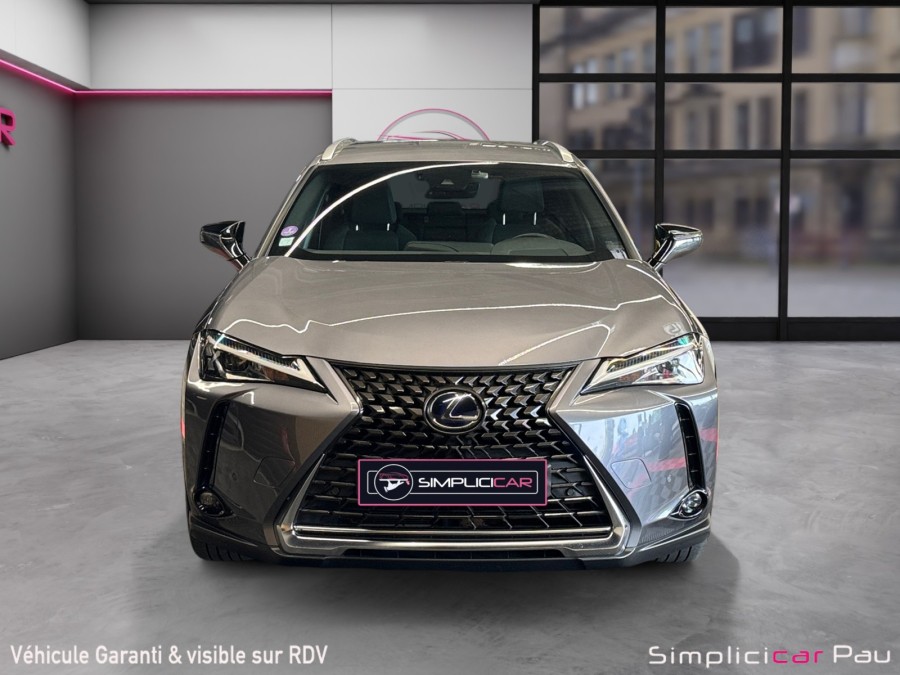 LEXUS d'occasion UX250H 2.0 250H 184 de 2021 Pau (64)﻿