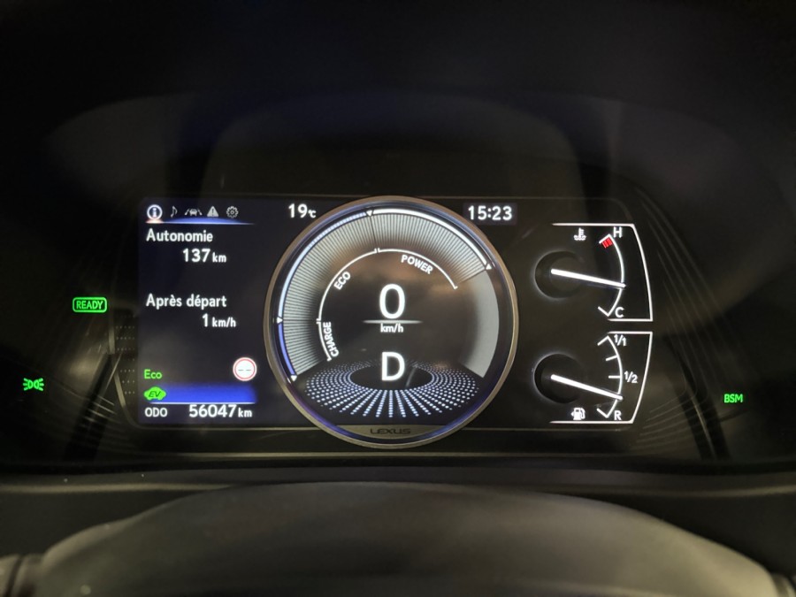 LEXUS d'occasion UX250H 2.0 250H 184 de 2021 Pau (64)﻿