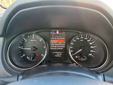 Nissan qashqai 1.5 dci 110 white edition - caméra 360 - toit panoramique - attelage - garantie 12 mois occasion simplicicar...