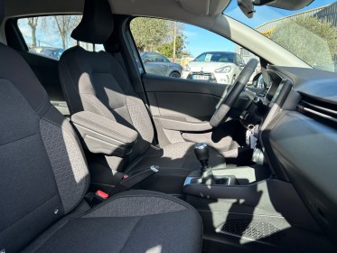 Renault clio v tce 100 business 1ere main tva recuperable entretien concession 48114 km occasion simplicicar toulouse nord...