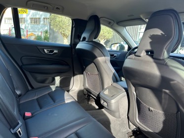 Volvo v60 d3 150 ch momentum tva recuperable 1ere main entretien complet concession attelage occasion simplicicar toulouse...