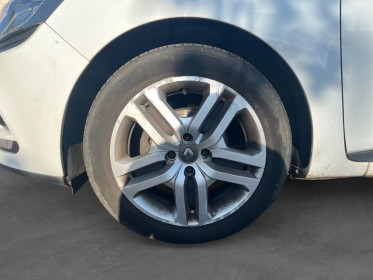 Renault clio iv business tce 90 energy business  ouverture sans clefs  garantie 12 mois occasion simplicicar vernon...