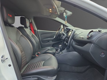 Renault clio iv 1.6 turbo 220 edc rs trophy / historique d'entretien renault / vidange de boîte ok / distribution ok...