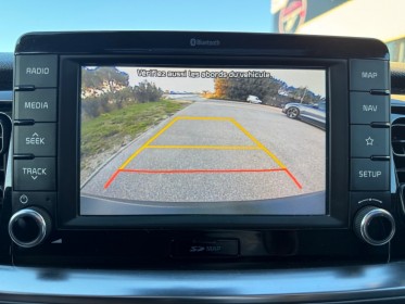 Kia stonic 1.0 t-gdi 120 ch premium suivi complet toit ouvrant caméra garantie 12 mois occasion simplicicar perpignan ...