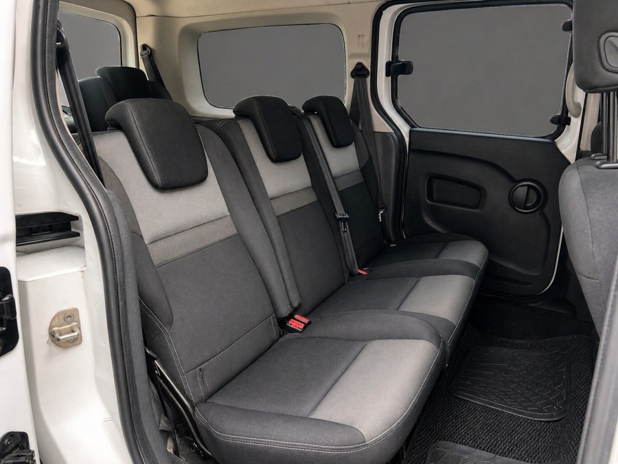 RENAULT d'occasion KANGOO GRAND 1.5 DCI 110 LIMITED de 2016 Le Raincy