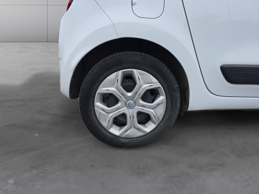 Renault twingo e-tech electrique zen 82ch garantie 12 mois révisée soh 95% radar de recul apple car play occasion...