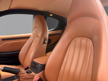 Maserati coupÉ 4.2 v8 embrayage neuf entretien complet garantie 12 mois occasion simplicicar mery-sur-oise simplicicar...