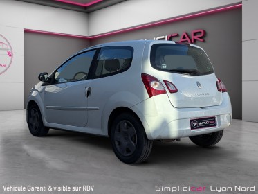 Renault twingo ii 1.2 lev 16v 75 eco2 zen distribution ok/entretient complet renault/garantie 12mois occasion simplicicar...