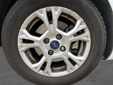 Ford b-max 1.6 ti-vct 105 edition powershift a garantie 12mois occasion simplicicar lyon nord simplicicar simplicibike france