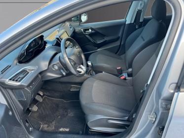 Peugeot 208 puretech 68ch bvm5 active occasion simplicicar lille  simplicicar simplicibike france