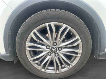 Toyota c-hr hybride my20 2.0l distinctive, caméra de recul, sièges chauffants, carplay, entretien toyota, sono jbl,......