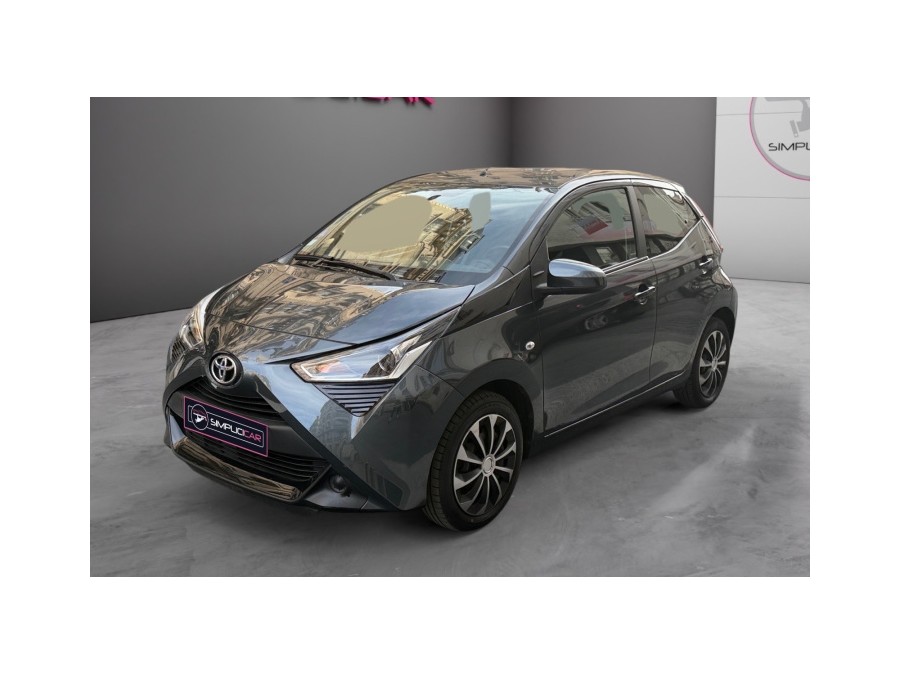 TOYOTA d'occasion AYGO 1.0 VVT-I 72 X-NIGHT PH2 de 2018 Paris 15 (75)﻿