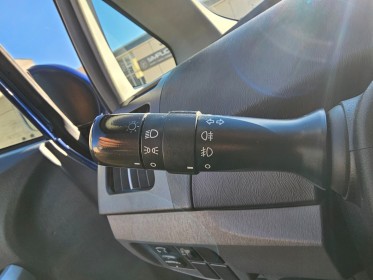 Toyota prius 136h active occasion simplicicar lagny  simplicicar simplicibike france