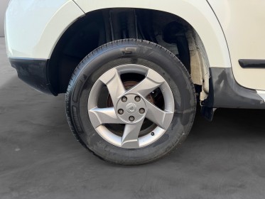 Dacia duster 1.6 16v 105 4x2 lauréate plus gpl climatisation vitres électriques garantie 12 mois occasion barberey...