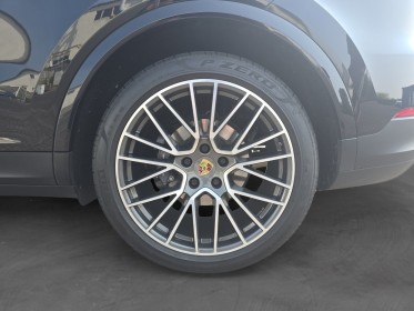 Porsche cayenne coupe 3.0 l v6 340 ch tiptronic bva apple carplay sièges electriques cuirs française pas de malus...