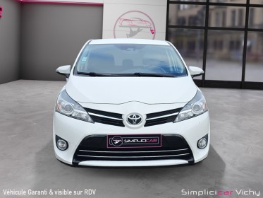 Toyota verso lca 2017 132 ch vvt-i design révisée garantie 12 mois attelage amovible occasion simplicicar vichy simplicicar...