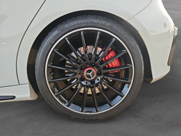 Mercedes classe a 45 amg 381 ch speedshift dct 4-matic toit ouvrant garantie 12 mois pack performance pack aéro occasion...