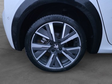 Peugeot 208 puretech 100 ss eat8 gt line  garantie 12 mois occasion simplicicar angers simplicicar simplicibike france