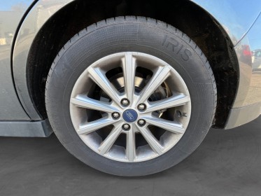 Ford c-max 1.5 tdci 120 ss titanium powershift occasion simplicicar limoges  simplicicar simplicibike france